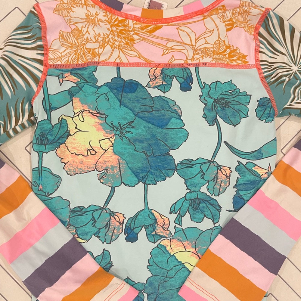 Maaji Multi Pattern Rash-guard - Picture 10 of 10